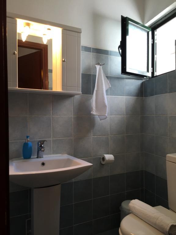 Icthyoessa Apartment Agios Kirykos  Phòng bức ảnh