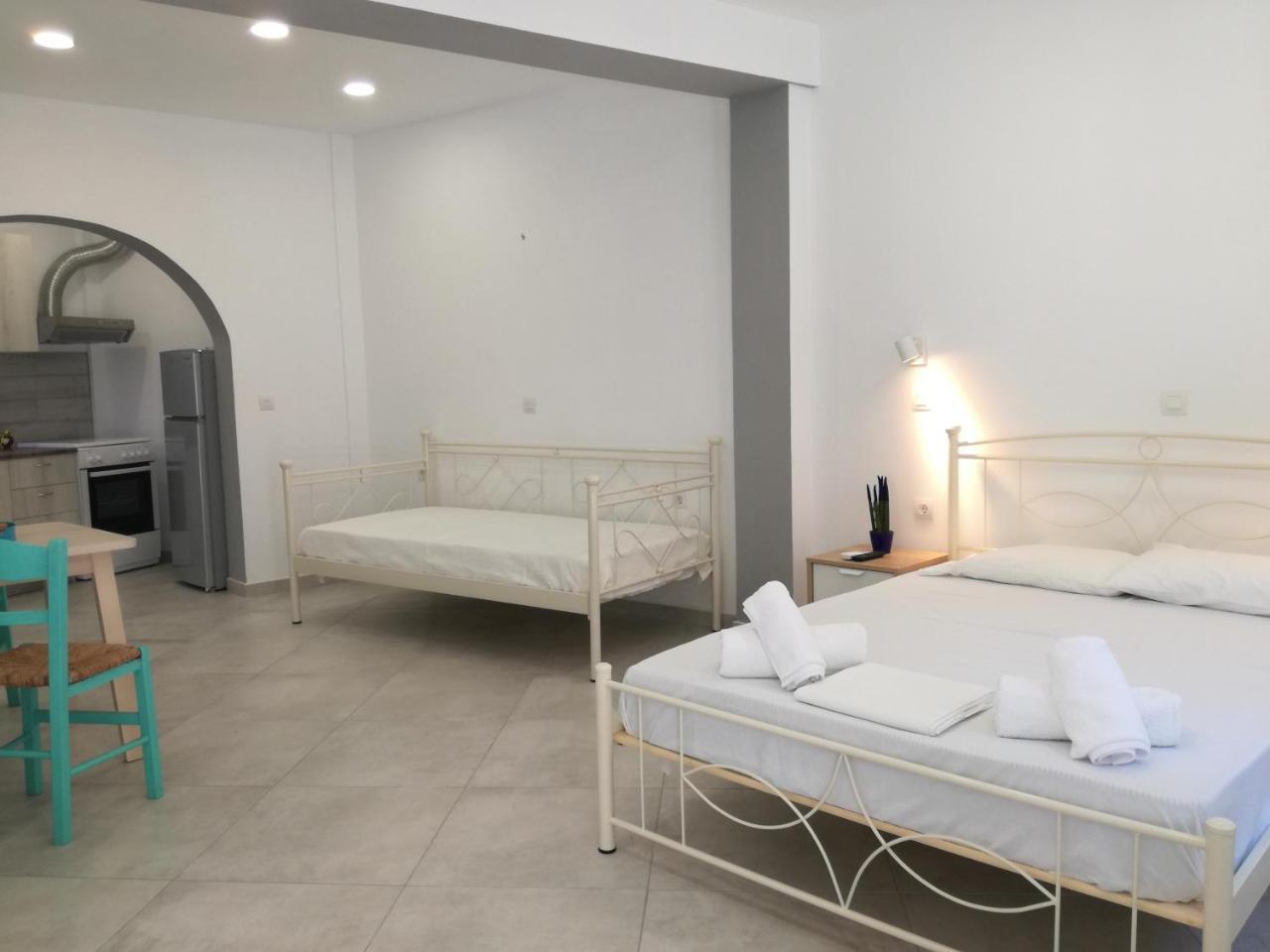 Icthyoessa Apartment Agios Kirykos  Ngoại thất bức ảnh