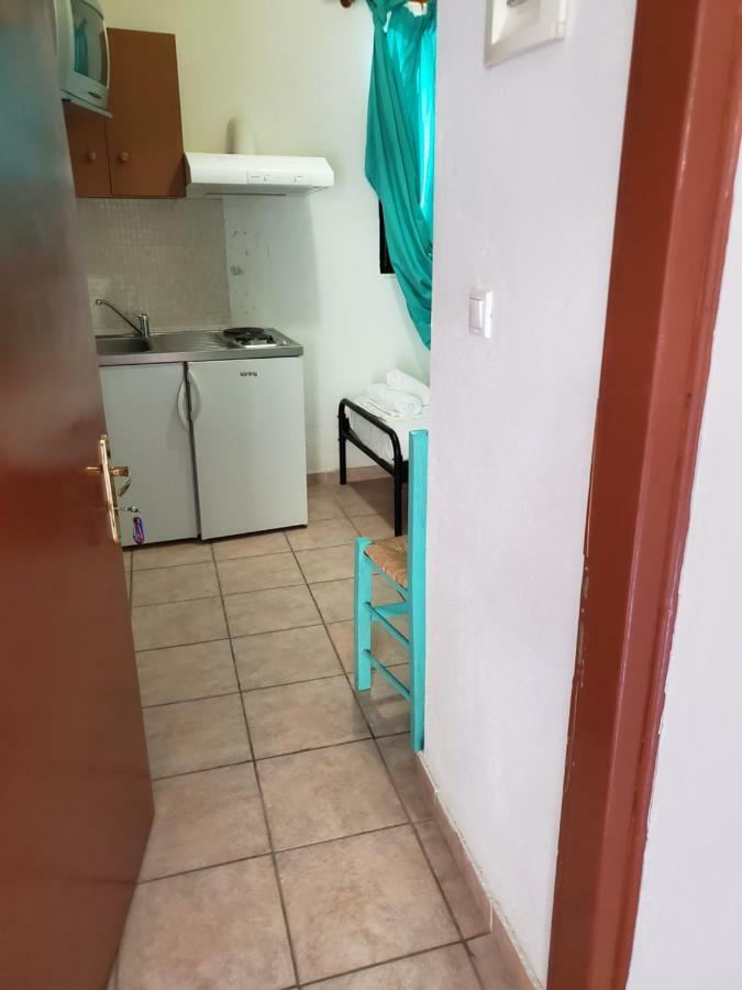 Icthyoessa Apartment Agios Kirykos  Ngoại thất bức ảnh